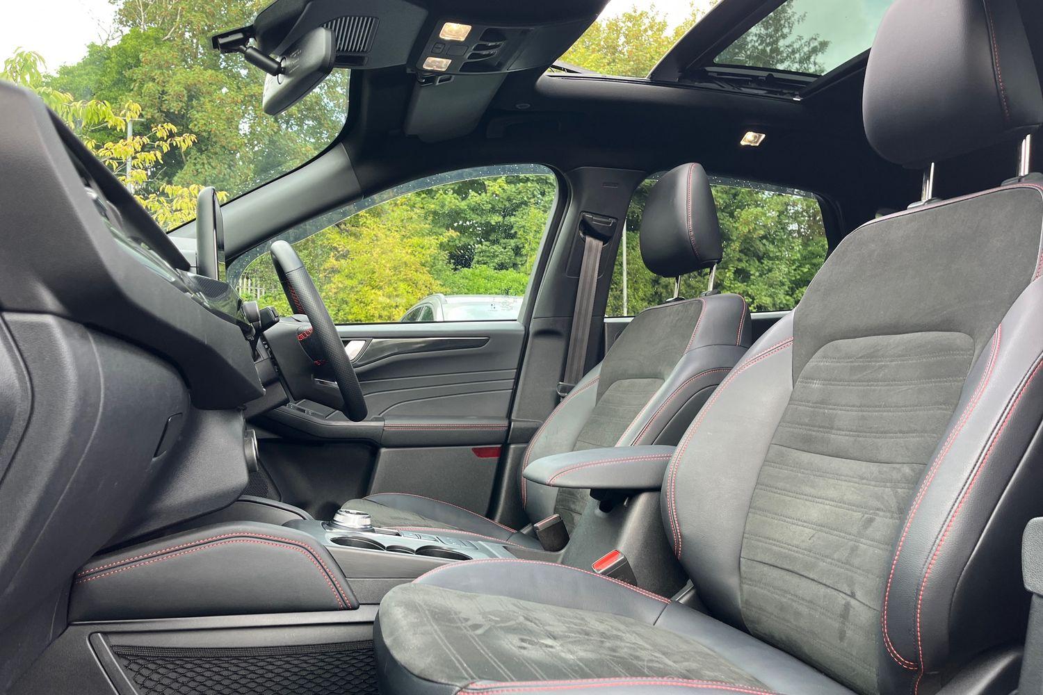 Ford Kuga Photo 18