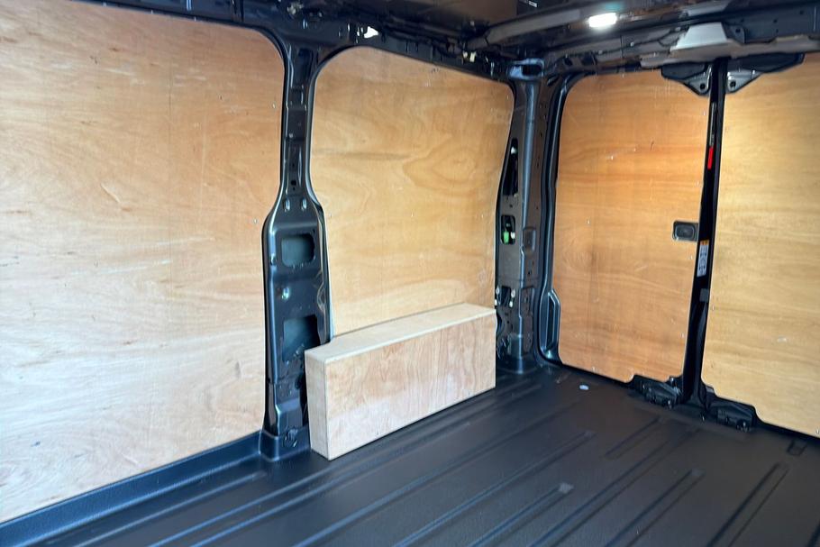 Used FORD TRANSIT CUSTOM LB24NYF 4