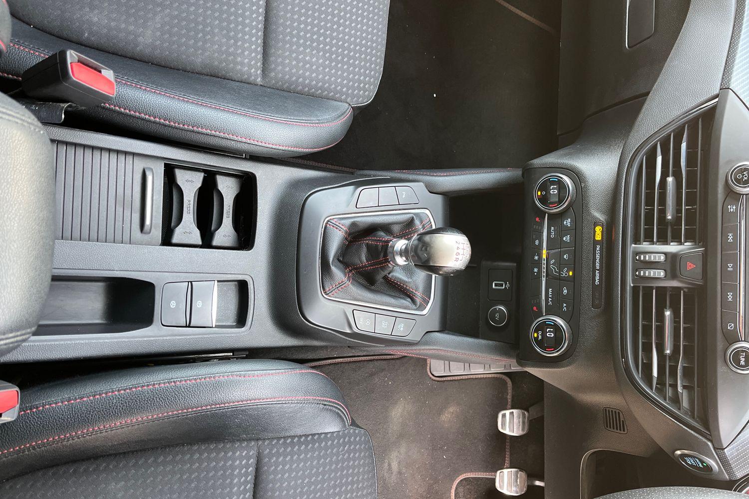 Ford Focus Photo 28