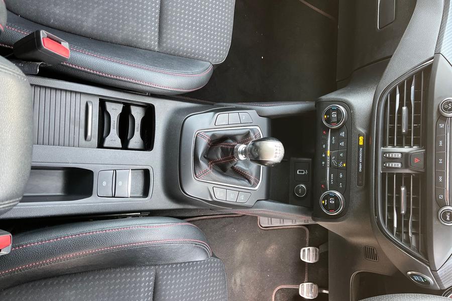Ford Focus Photo autoimg-a1123050e4995931a56ff8a4468701a30dc3f1f1.jpg
