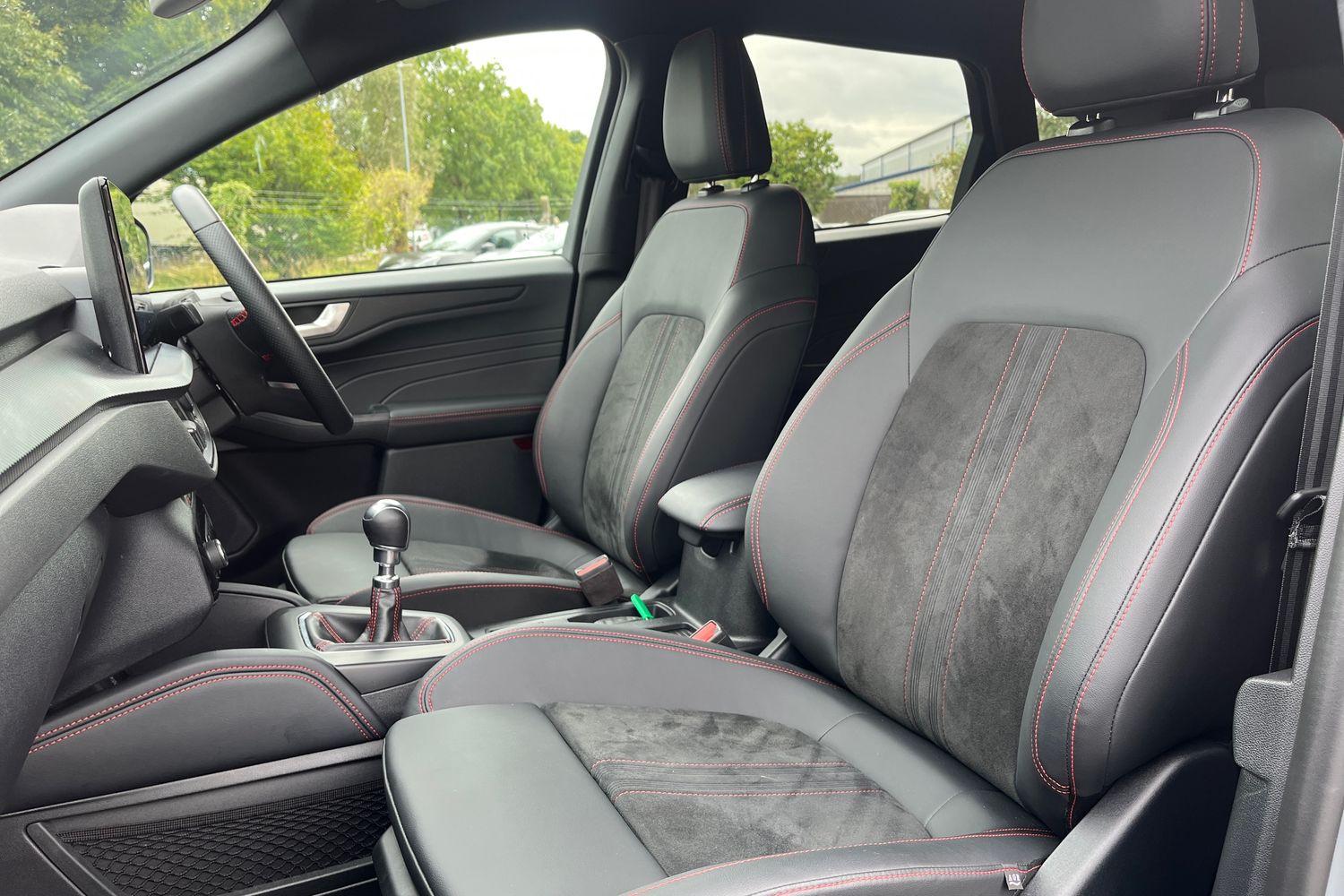 Ford Kuga Photo 18