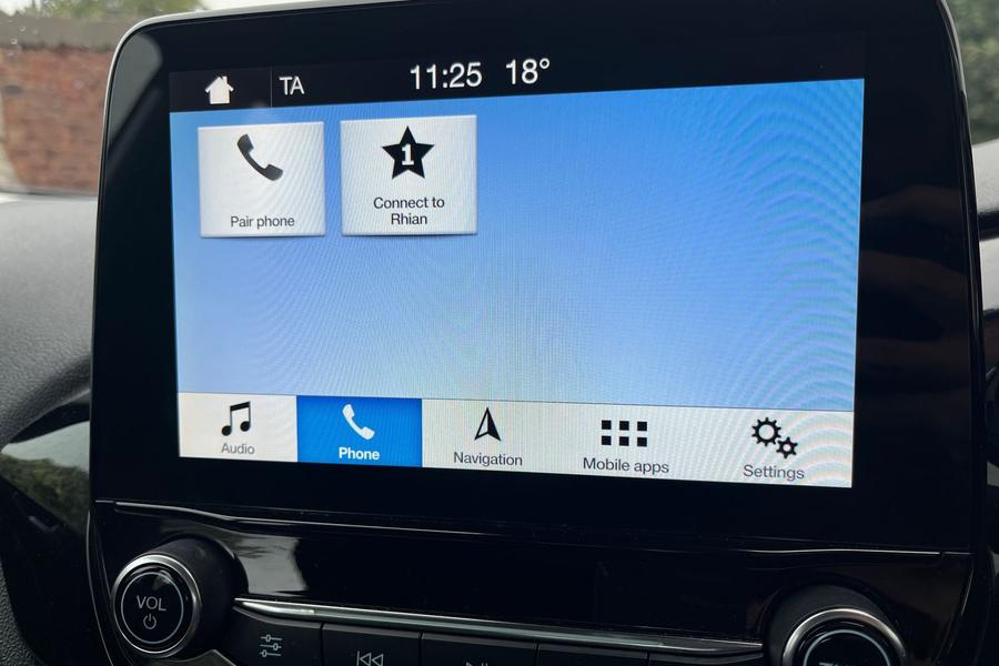 Ford FIESTA Photo autoimg-a11682f0efd4fb67a34a060c14bc38101d563da6.jpg