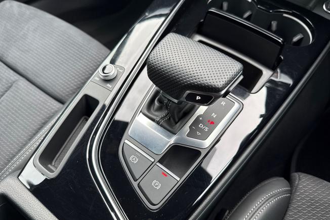 AUDI A4 Avant Photo 30
