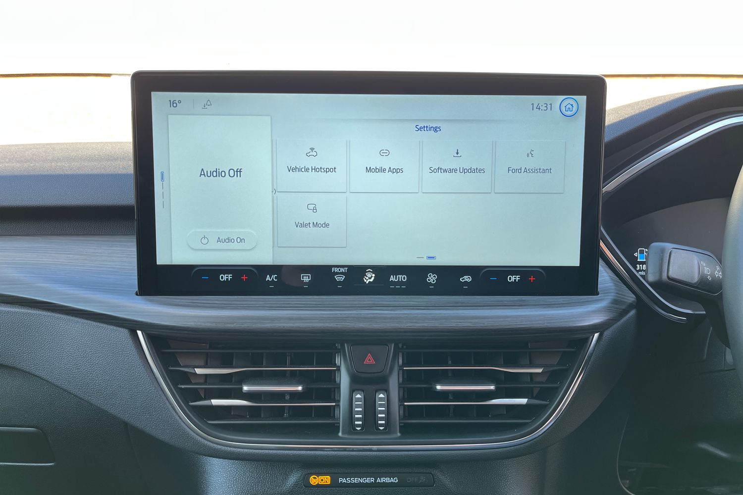 Ford Kuga Photo 36