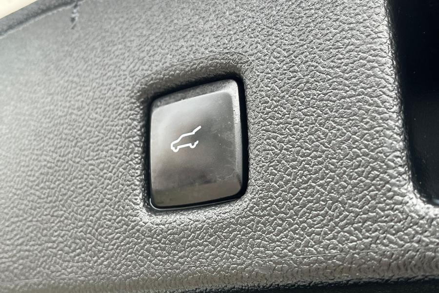 Ford KUGA Photo autoimg-a11bc124201cbcfa0acdbd404a065a4fa5212cc8.jpg