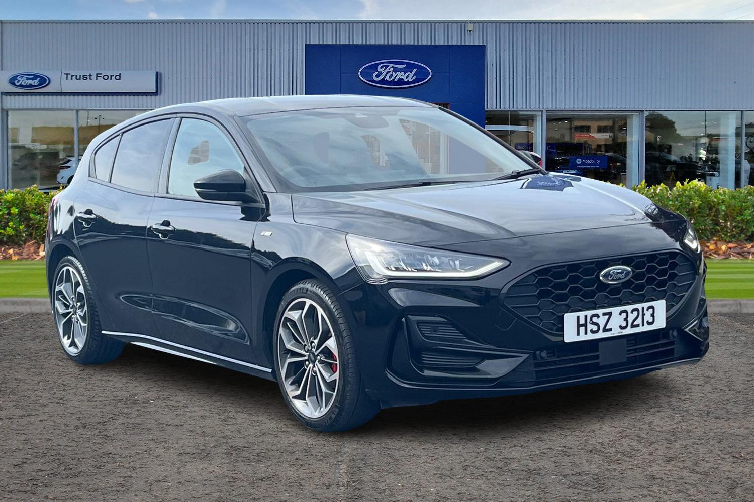 Ford FOCUS Photo 0