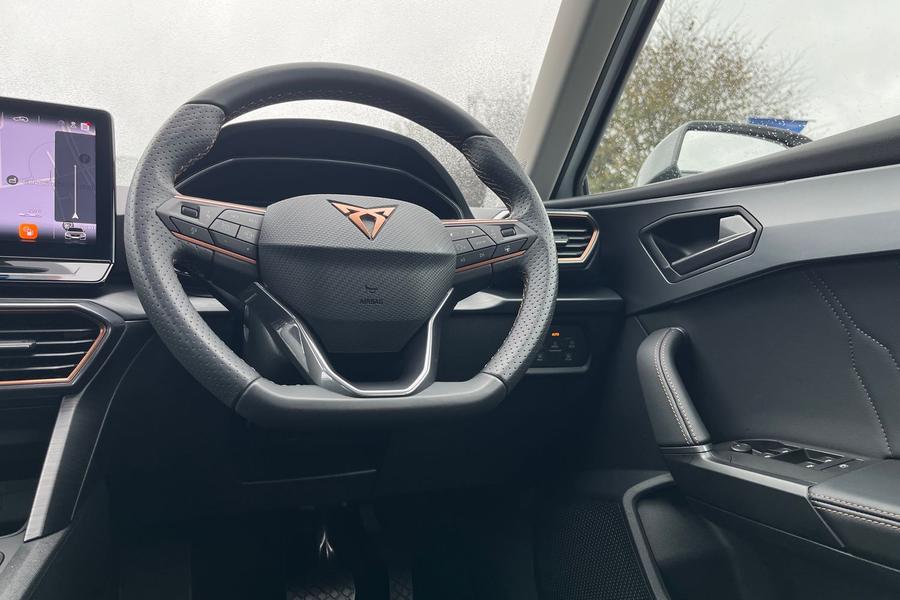 CUPRA Leon Photo autoimg-a11c5cde88a9a07f42c2a70ca856711e0dc7a52c.jpg