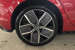 VOLKSWAGEN Golf Photo 5