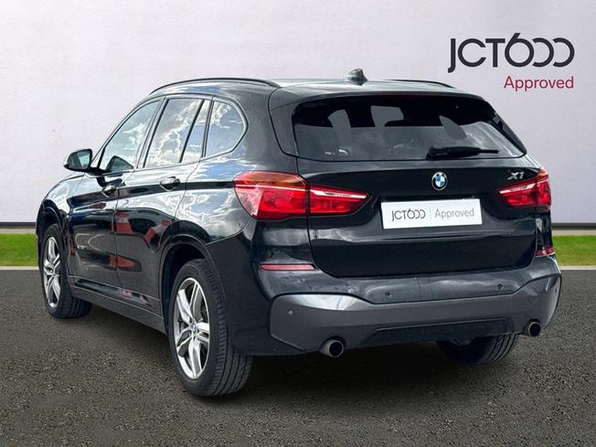 BMW X1 Photo 3