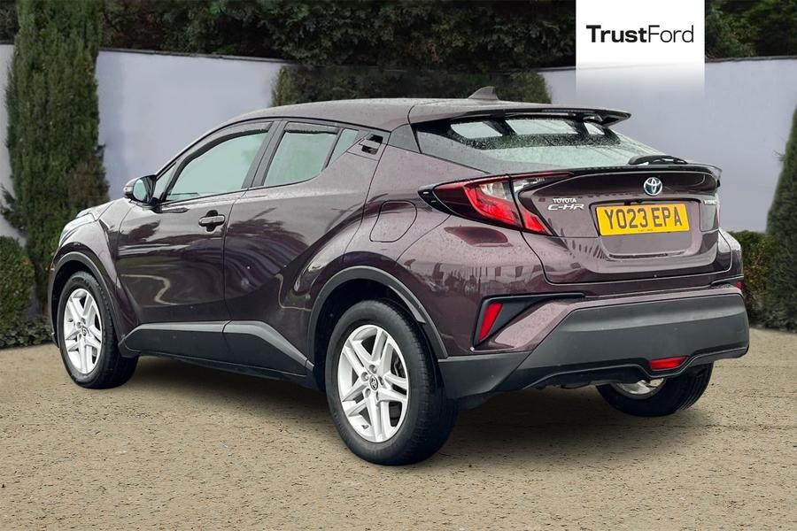 Toyota C-HR Photo autoimg-a11f93296200e8298f9b699bb050a139deb201b0.jpg