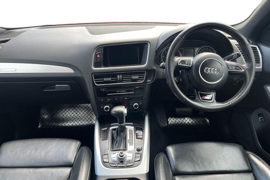 Audi Q5 Photo autoimg-a12076a83ef3113b08e31310e882997c9783186a.jpg