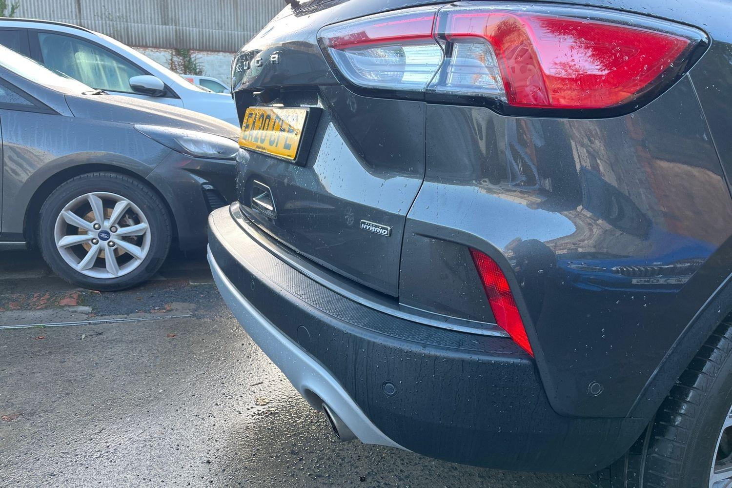 Ford KUGA Photo 39