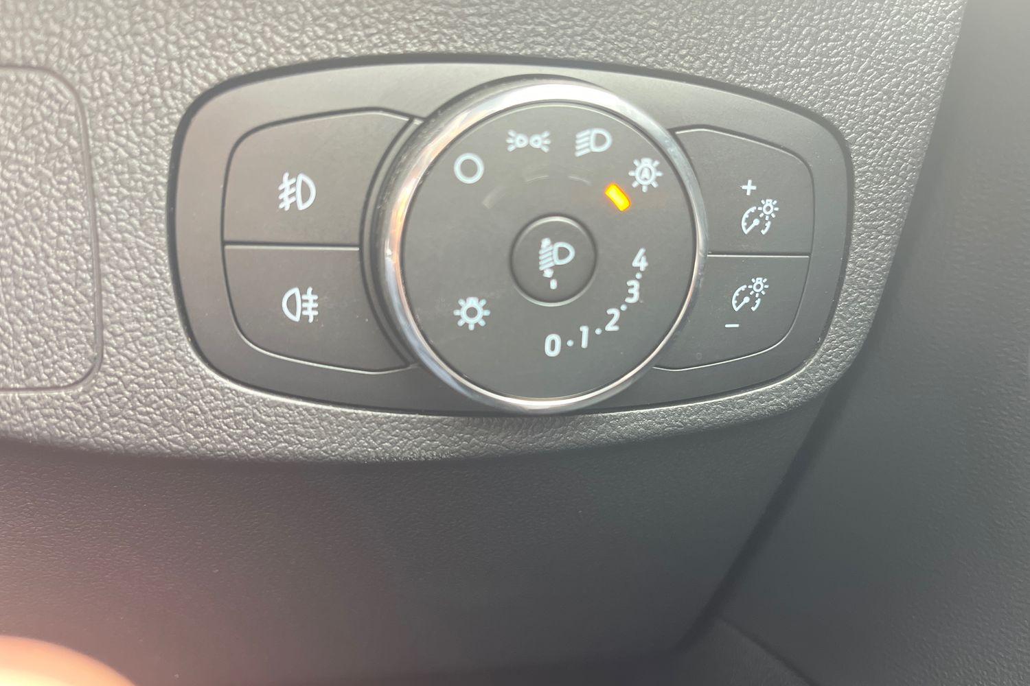 Ford Focus Photo 32