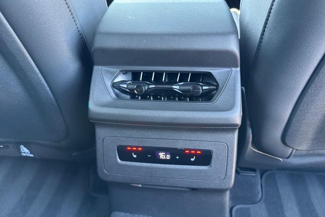 AUDI Q6 E-Tron Photo 33