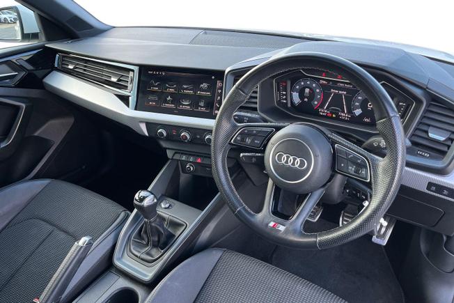 Audi A1 Photo 6