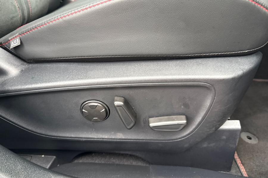 Ford KUGA Photo autoimg-a13103fa9addd49646c6efab9a22100fc23637a2.jpg