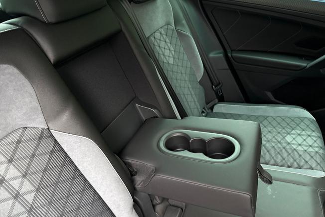 VOLKSWAGEN Tiguan Photo 28