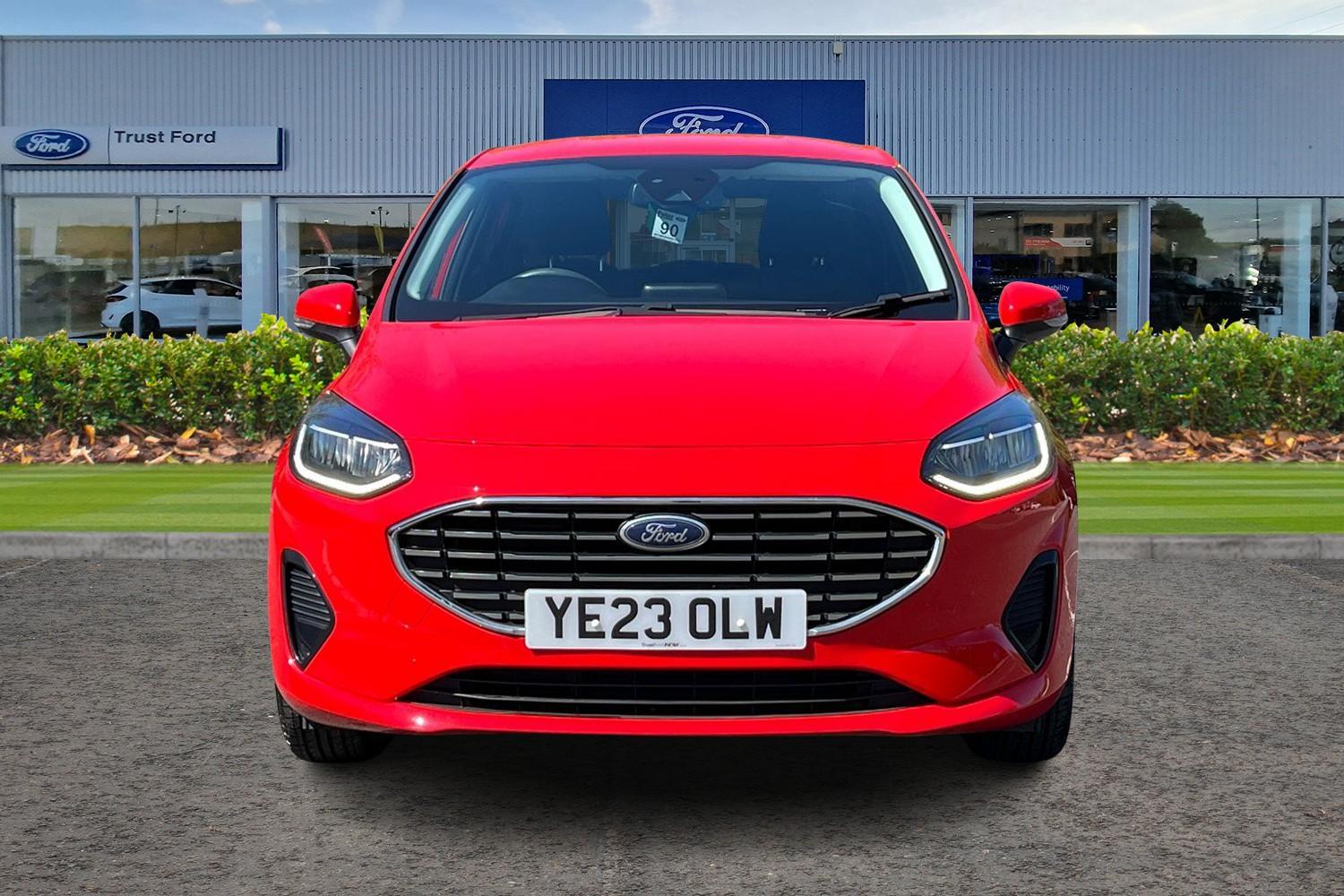 Ford FIESTA Photo 5