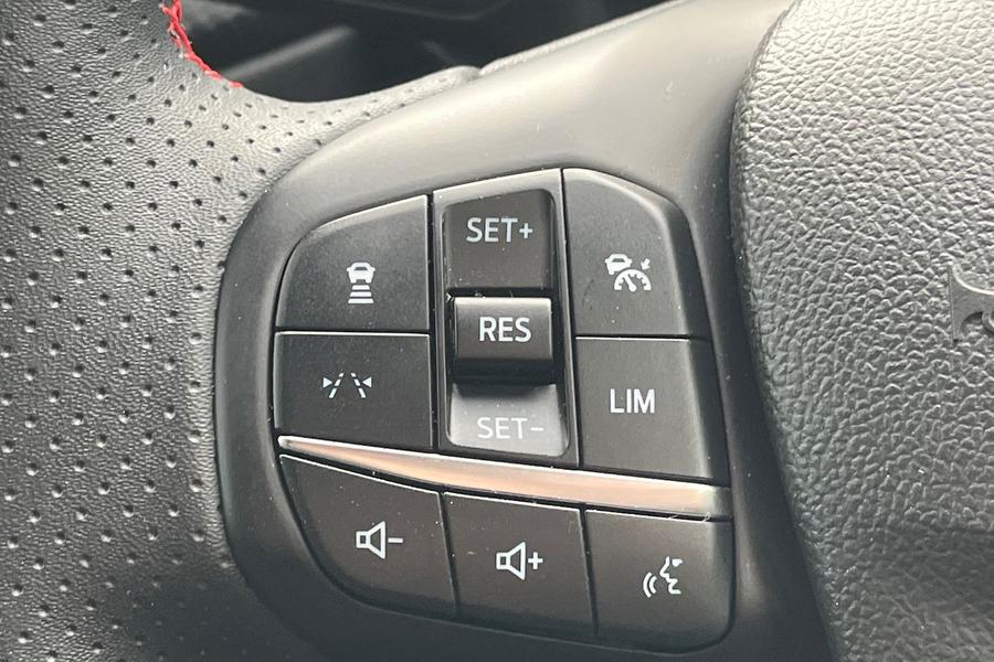 Ford KUGA Photo autoimg-a138cf804e23c3f2fbf3ea6b95668458193522ad.jpg