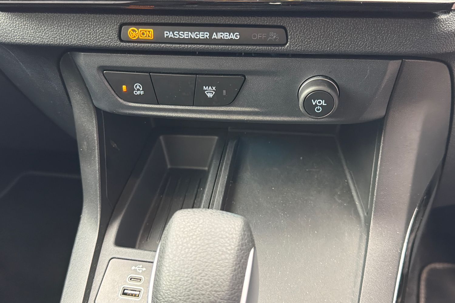 Ford PUMA Photo 23