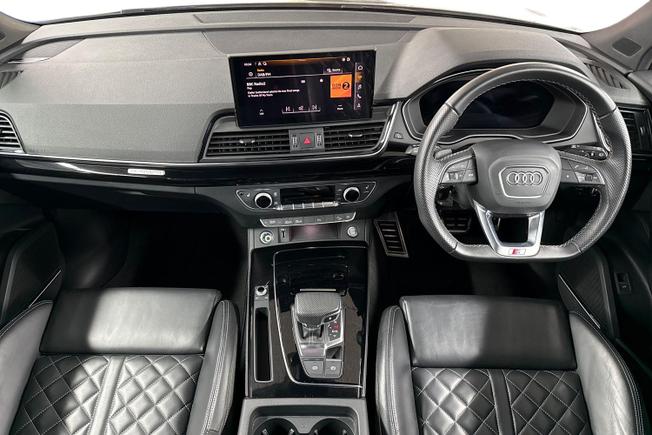 AUDI Q5 Photo 11
