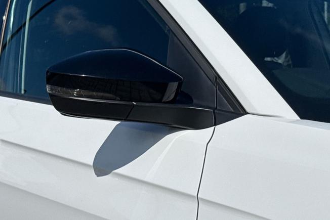 Volkswagen T-Cross Photo 20