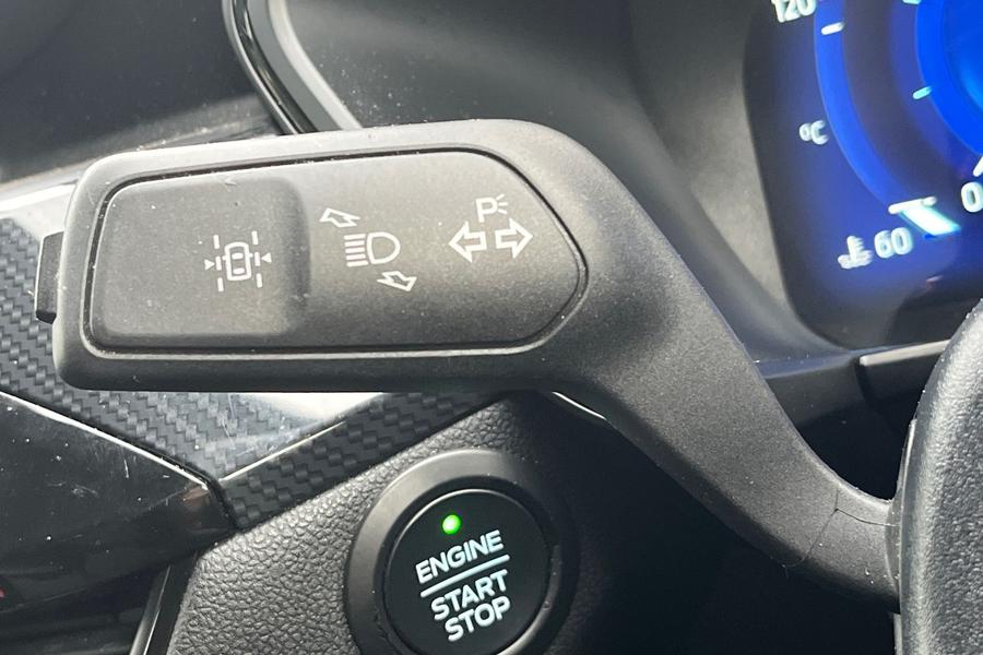Ford KUGA Photo autoimg-a140b2edf469b9710c6aa3db8fdcffa3ecdb4243.jpg