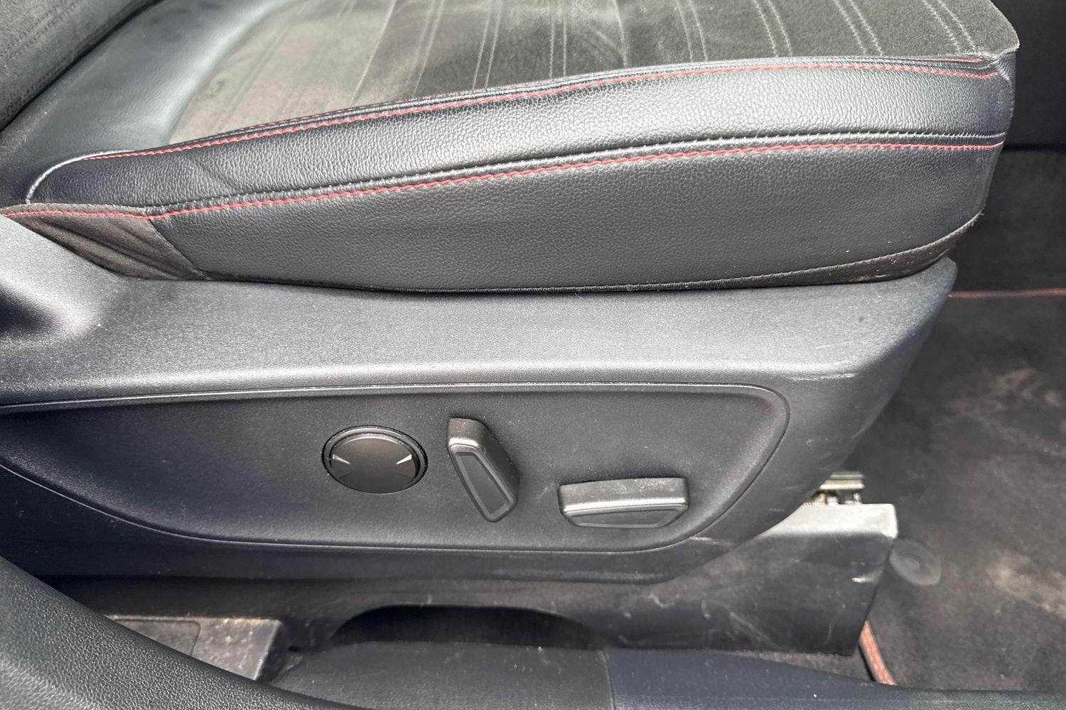 Ford KUGA Photo 34