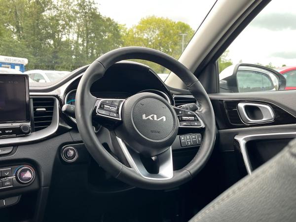 Kia XCeed Photo autoimg-a149eea65893606fcea438b7a208a1f19cacce22.jpg