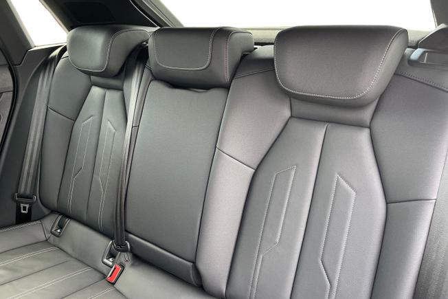 AUDI A3 Photo 9
