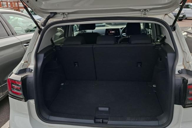 Volkswagen T-Cross Photo 12