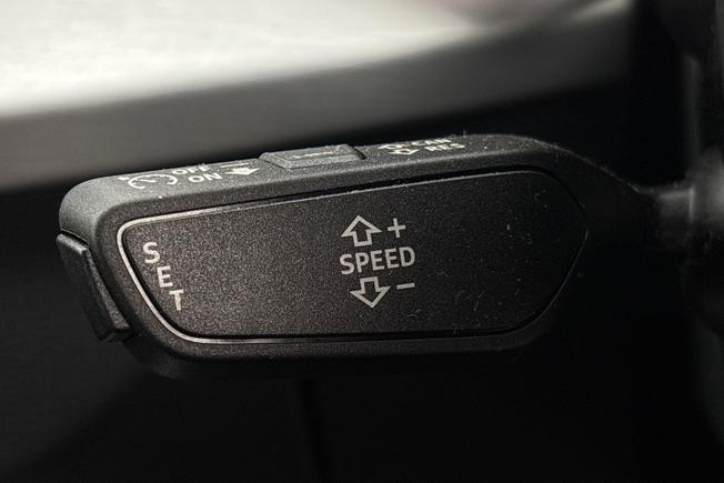 AUDI Q2 Photo 30