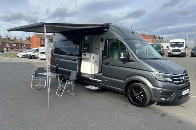 VOLKSWAGEN Grand California Photo 21