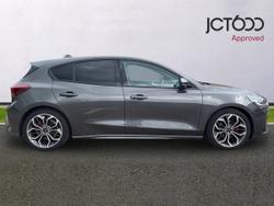 FORD Focus Photo 4