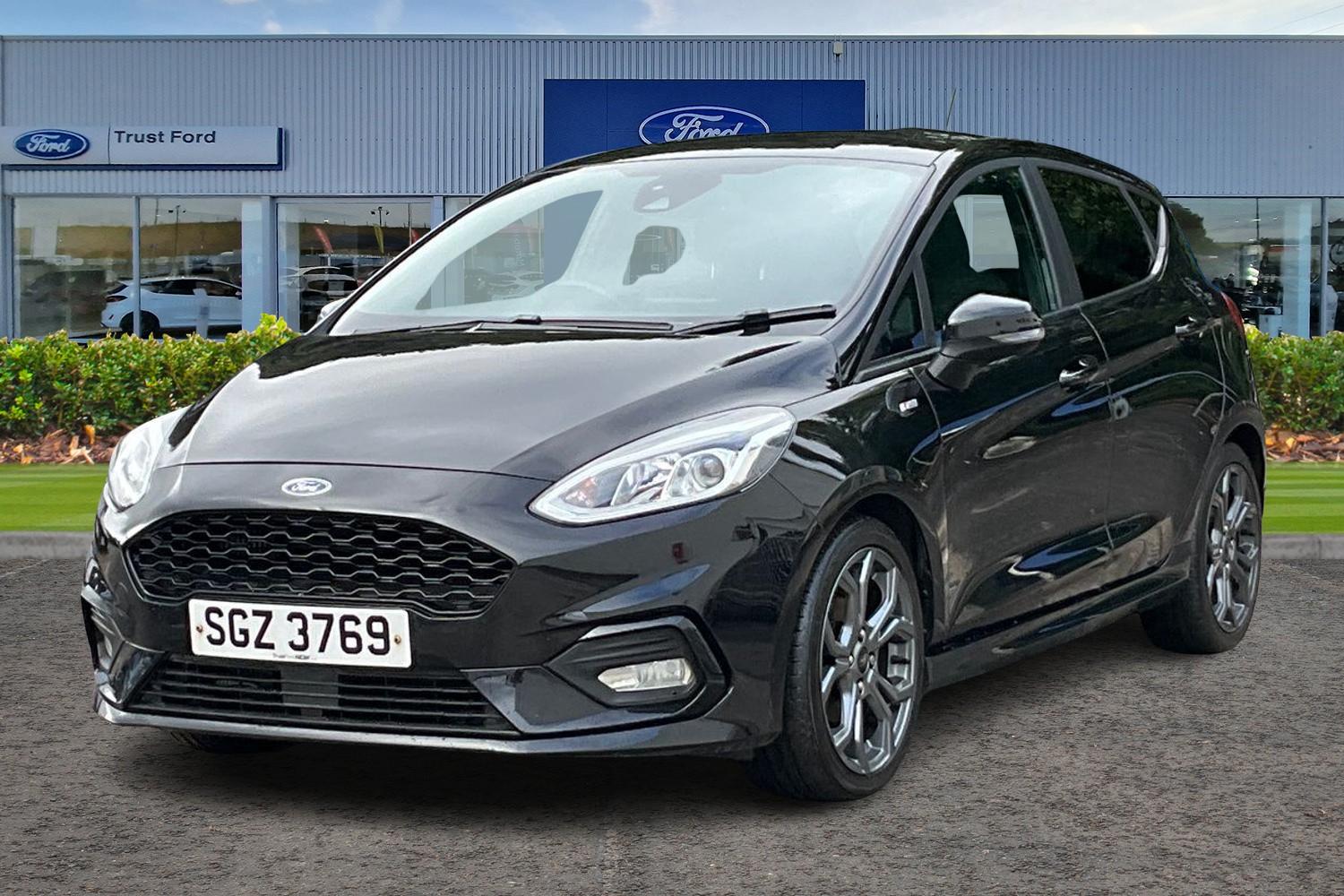 Ford FIESTA Photo 4