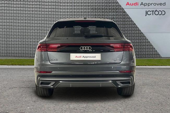Audi Q8 Photo 7
