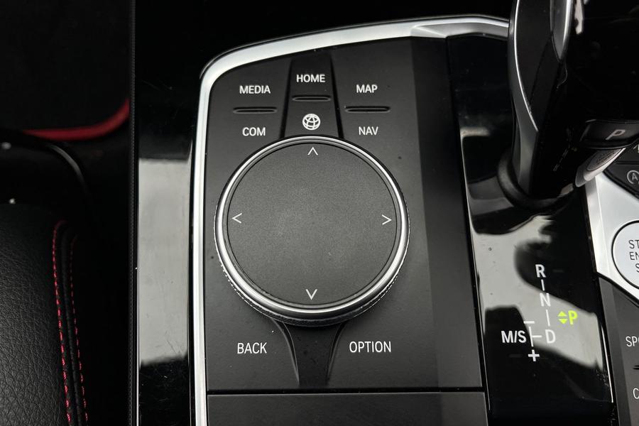 BMW 1 SERIES Photo autoimg-a1735d5bb97acce5c9b01fb725c7bea8b8aaaa1a.jpg