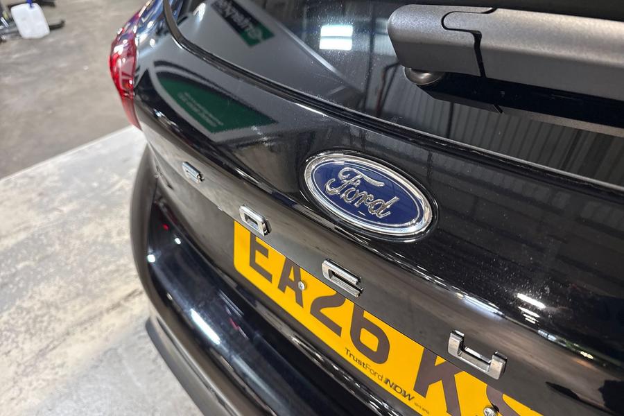 Ford FOCUS Photo autoimg-a182f8071d4734c39ba2d586053ba1b5ee1354a9.jpg