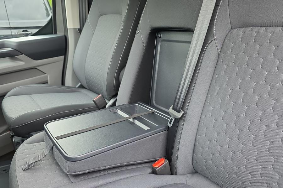 Ford Transit Custom Photo autoimg-a185b8a9cf4ac8e859dd558f25f3de44b8bd8c06.jpg