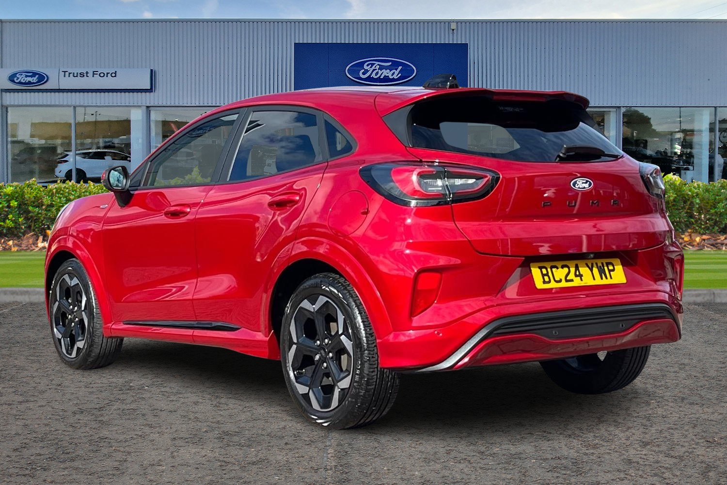 Ford PUMA Photo 1