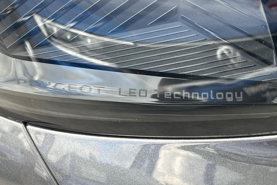 Peugeot 5008 Photo autoimg-a18a8e9e68f166f5341ace3881e5083b9a2e5c56.jpg