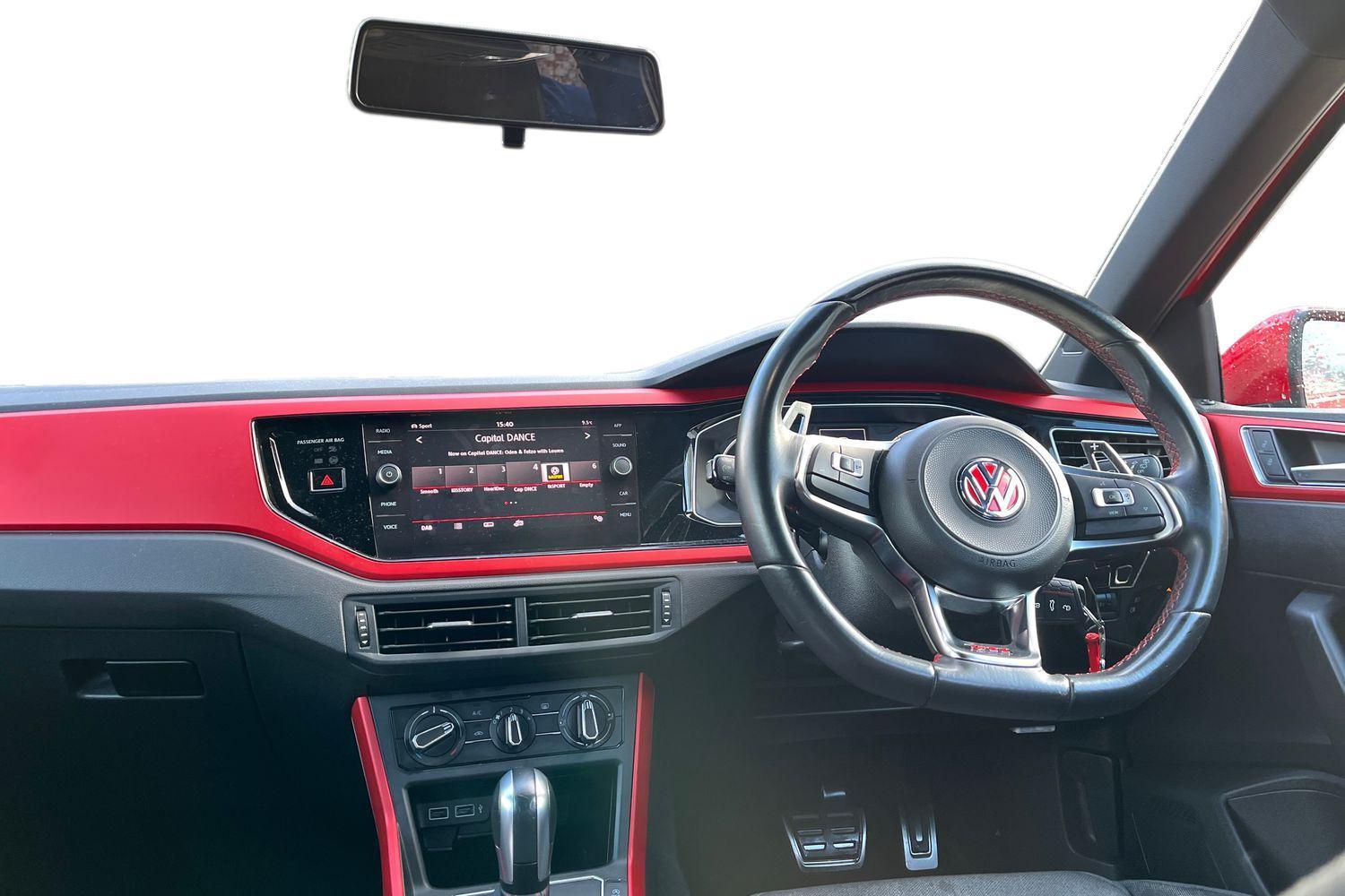 Volkswagen POLO Photo 9