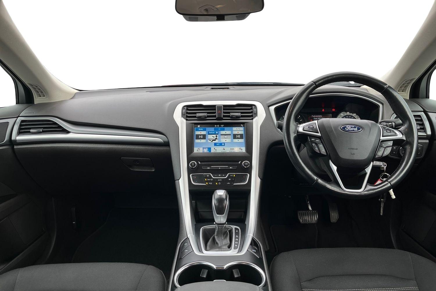 Ford MONDEO Photo 9