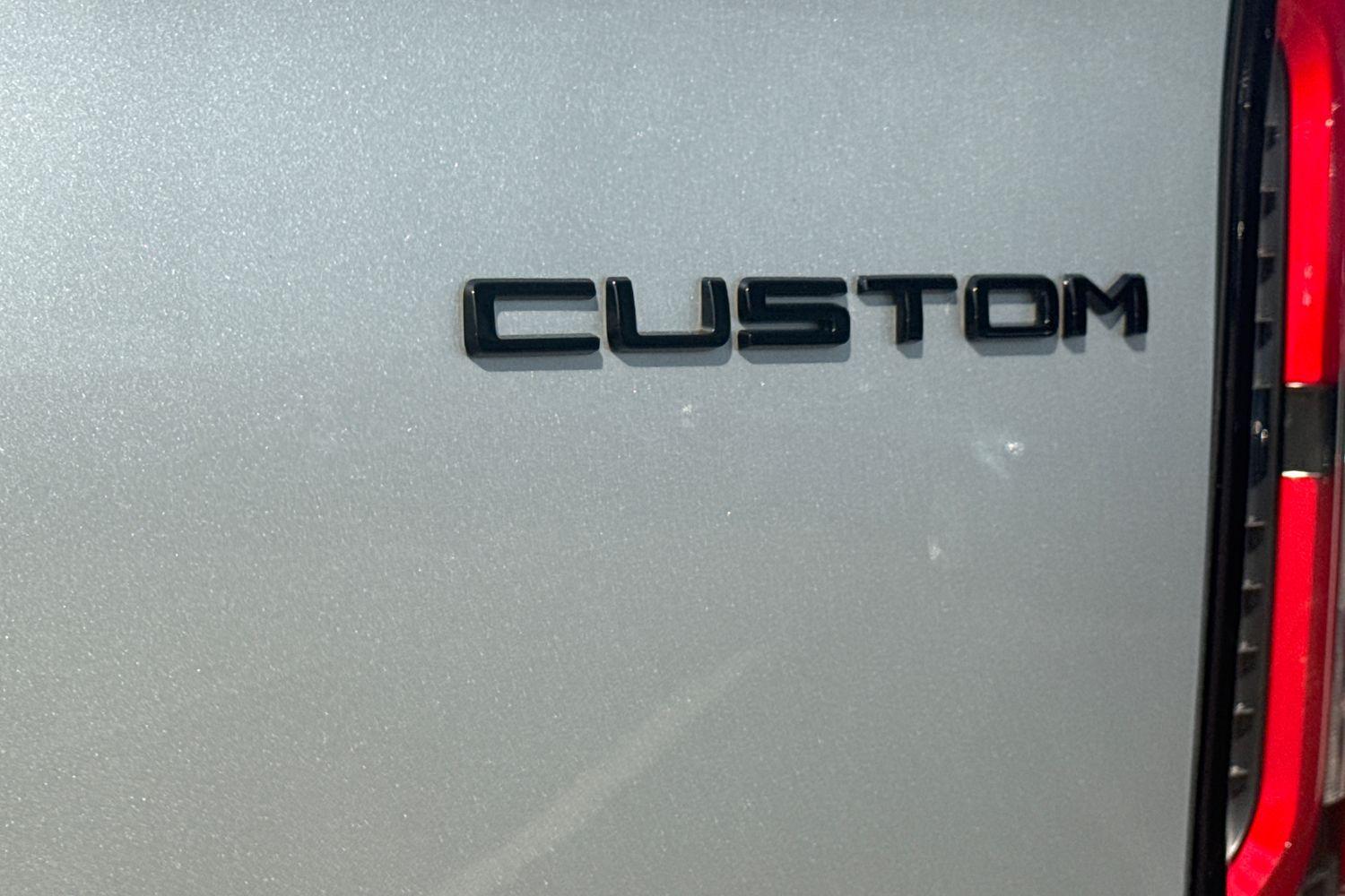 Ford TRANSIT CUSTOM Photo 19