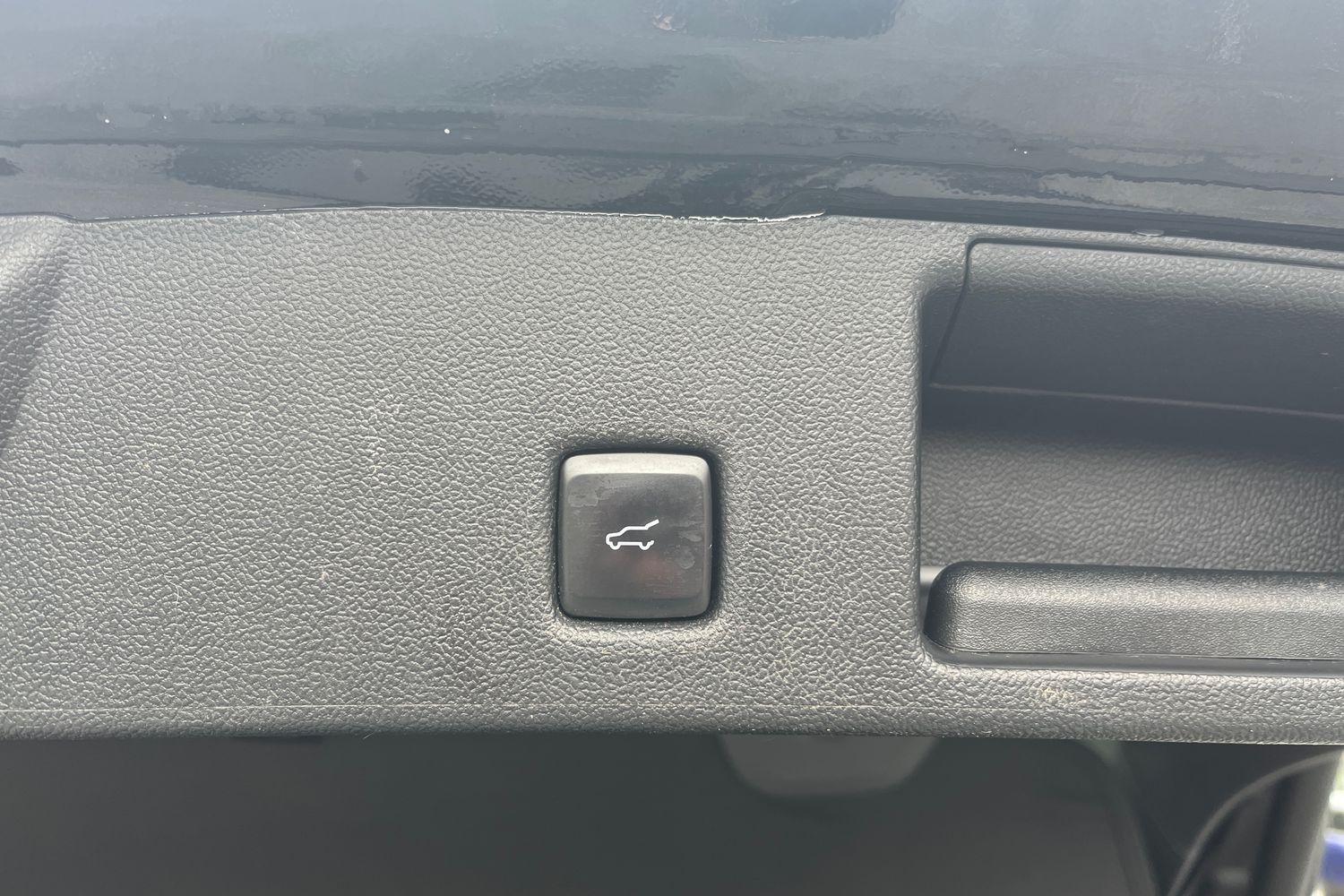 Ford KUGA Photo 23
