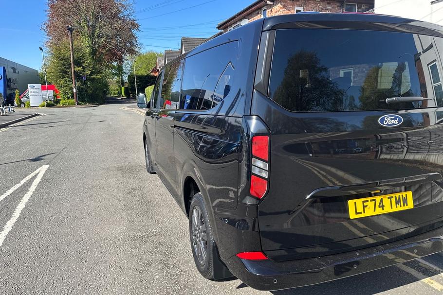 Used FORD TOURNEO CUSTOM LF74TMW 16