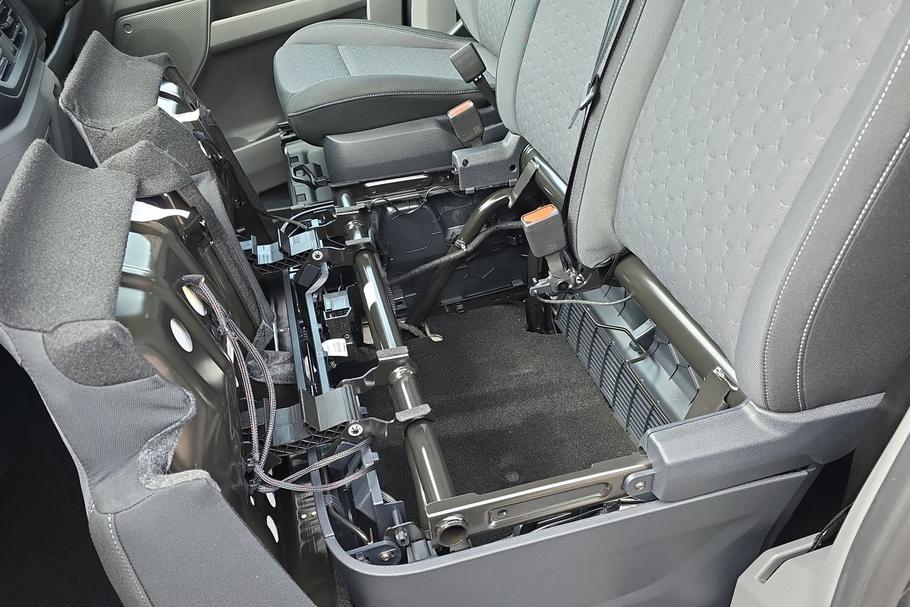 Used Ford TRANSIT CUSTOM YM75CEA 25