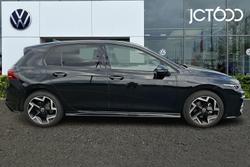 VOLKSWAGEN Golf Photo 4