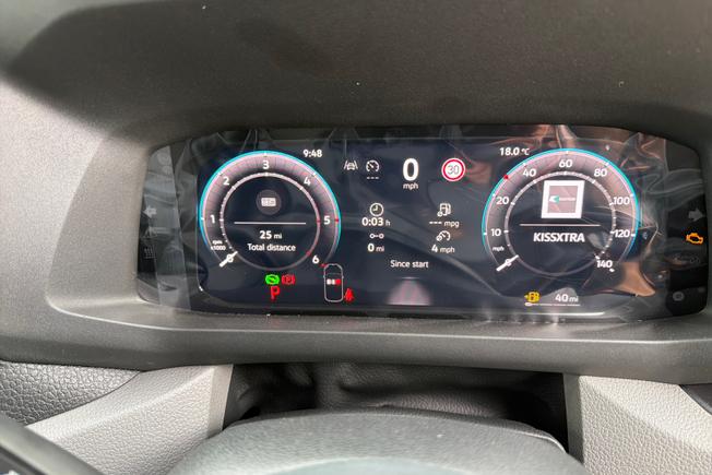 VOLKSWAGEN Crafter Photo 15