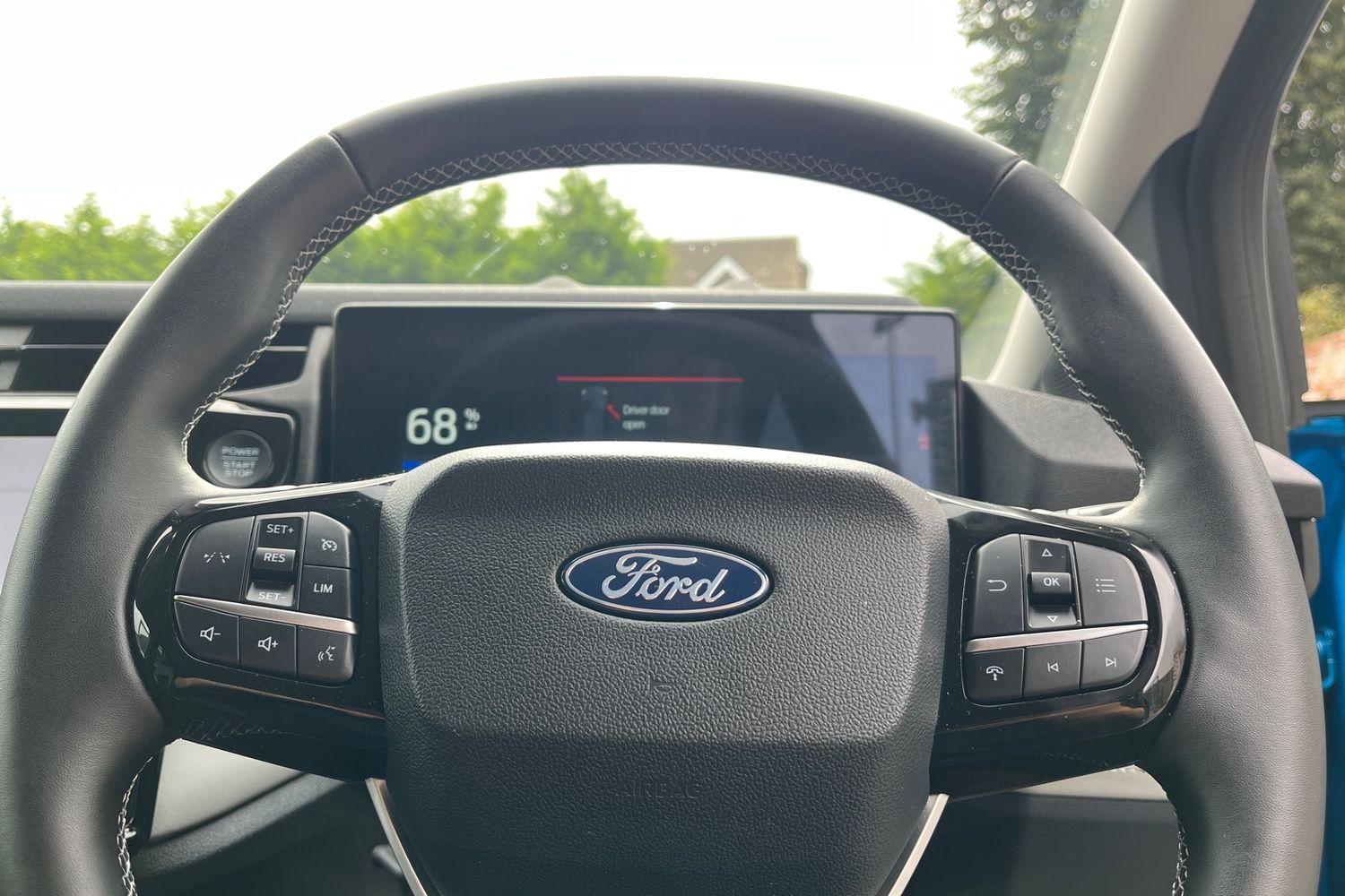 Ford PUMA Photo 11